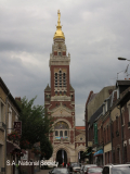 Albert Town hall with statue of Virgin Mary (1)