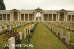 Arras - Fauberg De Amiens Cemetery (22)