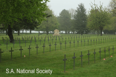 Arras Neeuville St Vaast German cemetery (5)