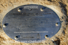 Bambatha Rock & Memorial - S 28.54.864 E30.33.503 Elev 891m (7)